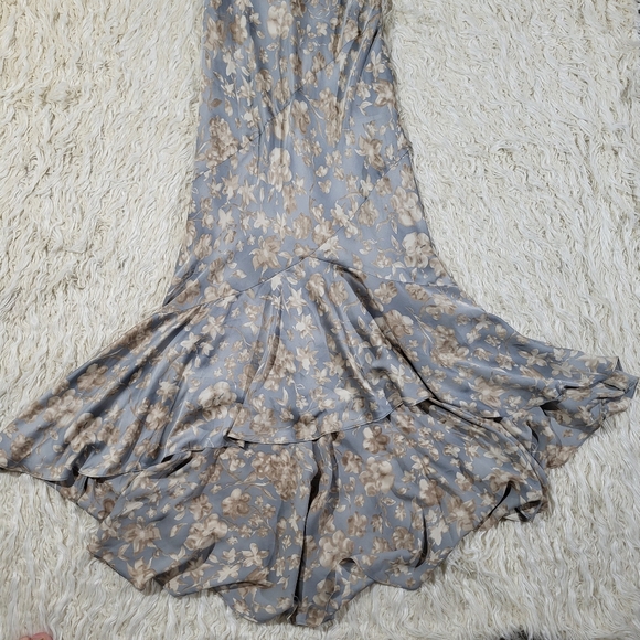 Ralph Lauren Floral Sleeveless Satin Gown Size 12 - Picture 3 of 11